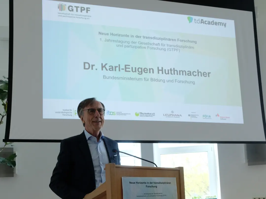 Dr. Karl Eugen Huthmacher, Staatssekretär im Bundesministerium für Bildung und Forschung